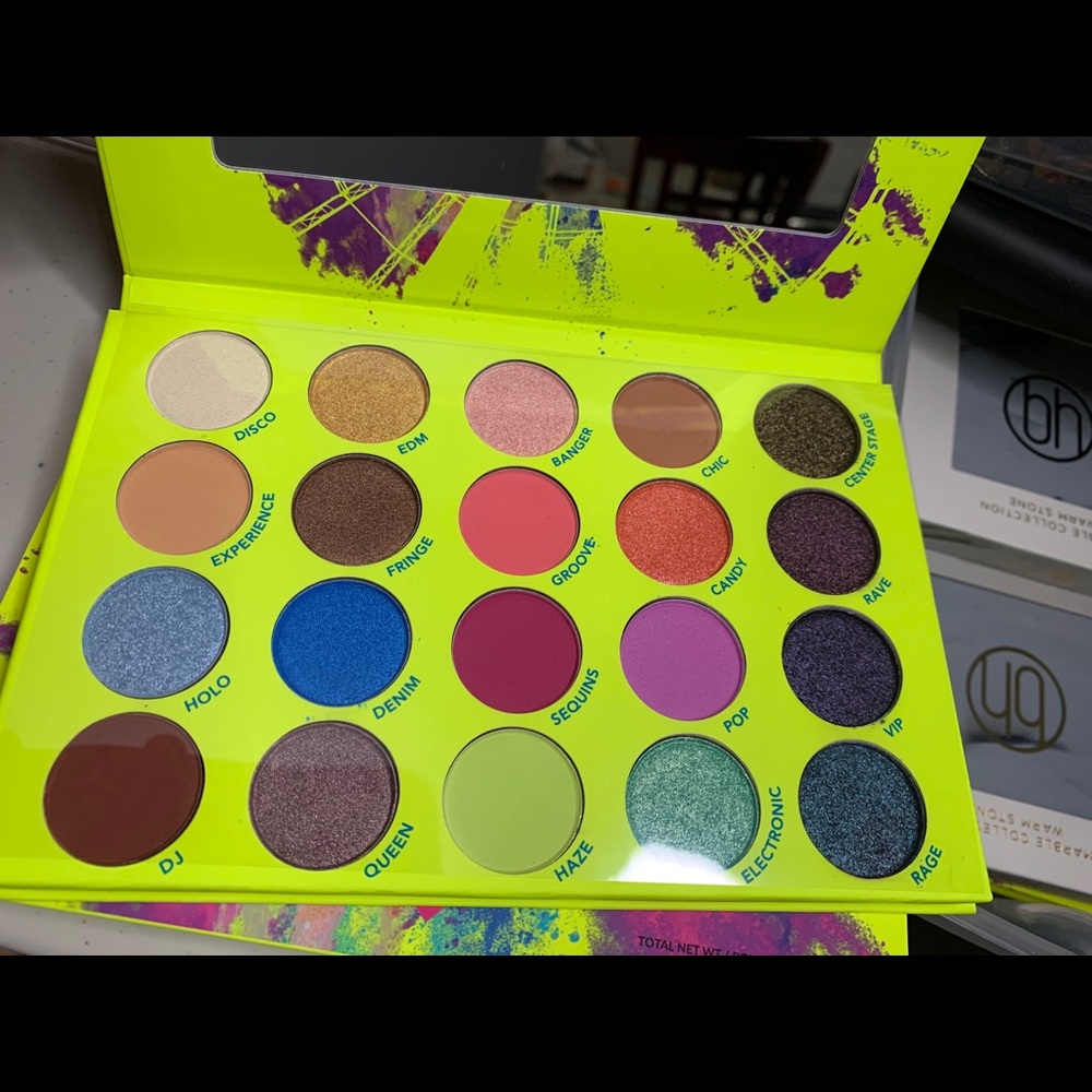 Beautiful eyeshadow